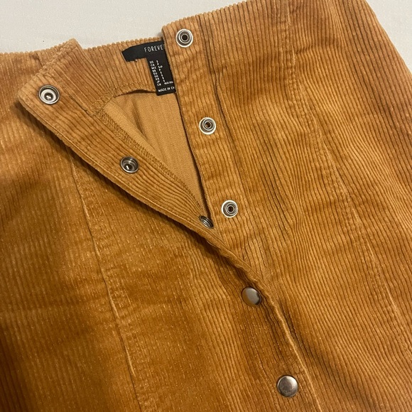 Corduroy F21 Skirt - Picture 4 of 5